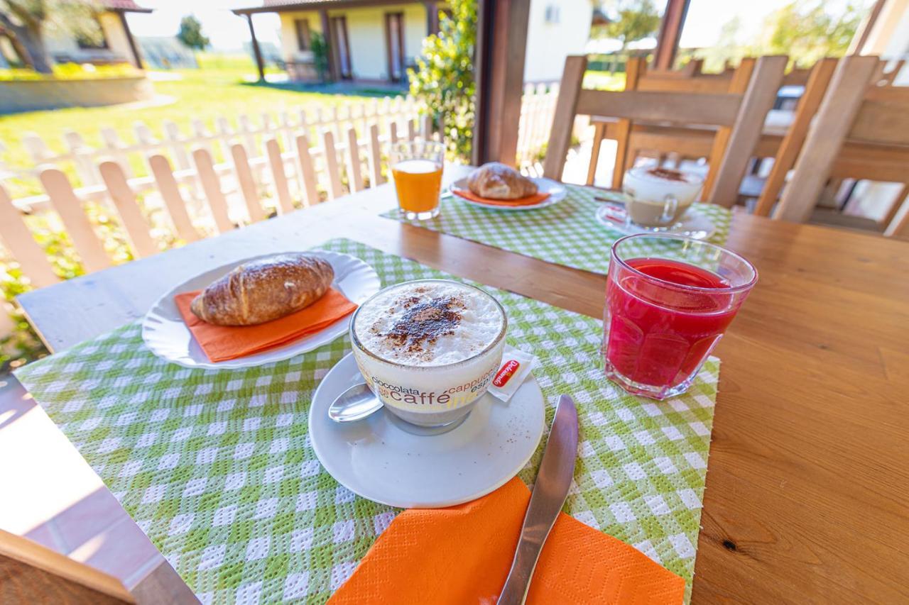 Готель Glamping Gli Etruschi Пйомбіно Екстер'єр фото